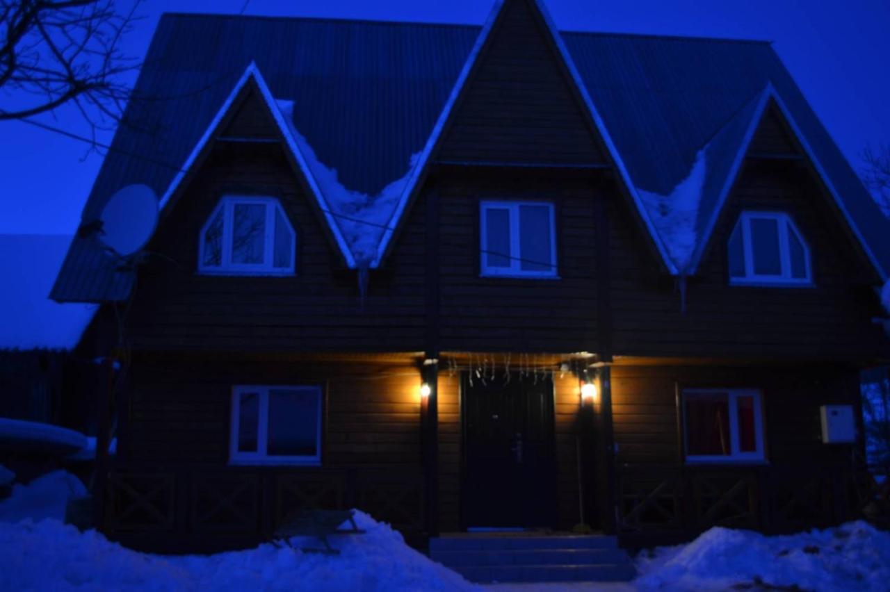 Hotel У Олега Verkhne-Studenyy Exterior foto